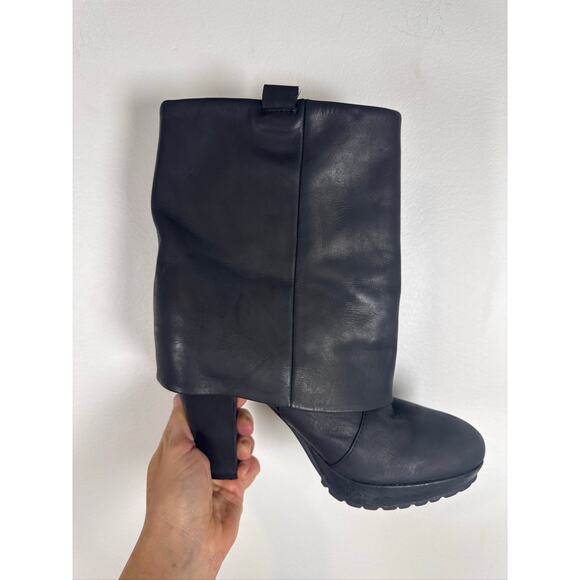 GAP Vintage Leather Block Heel Mid-Calf Fold Over Boots - Black, Sz 7 - Picture 7 of 7